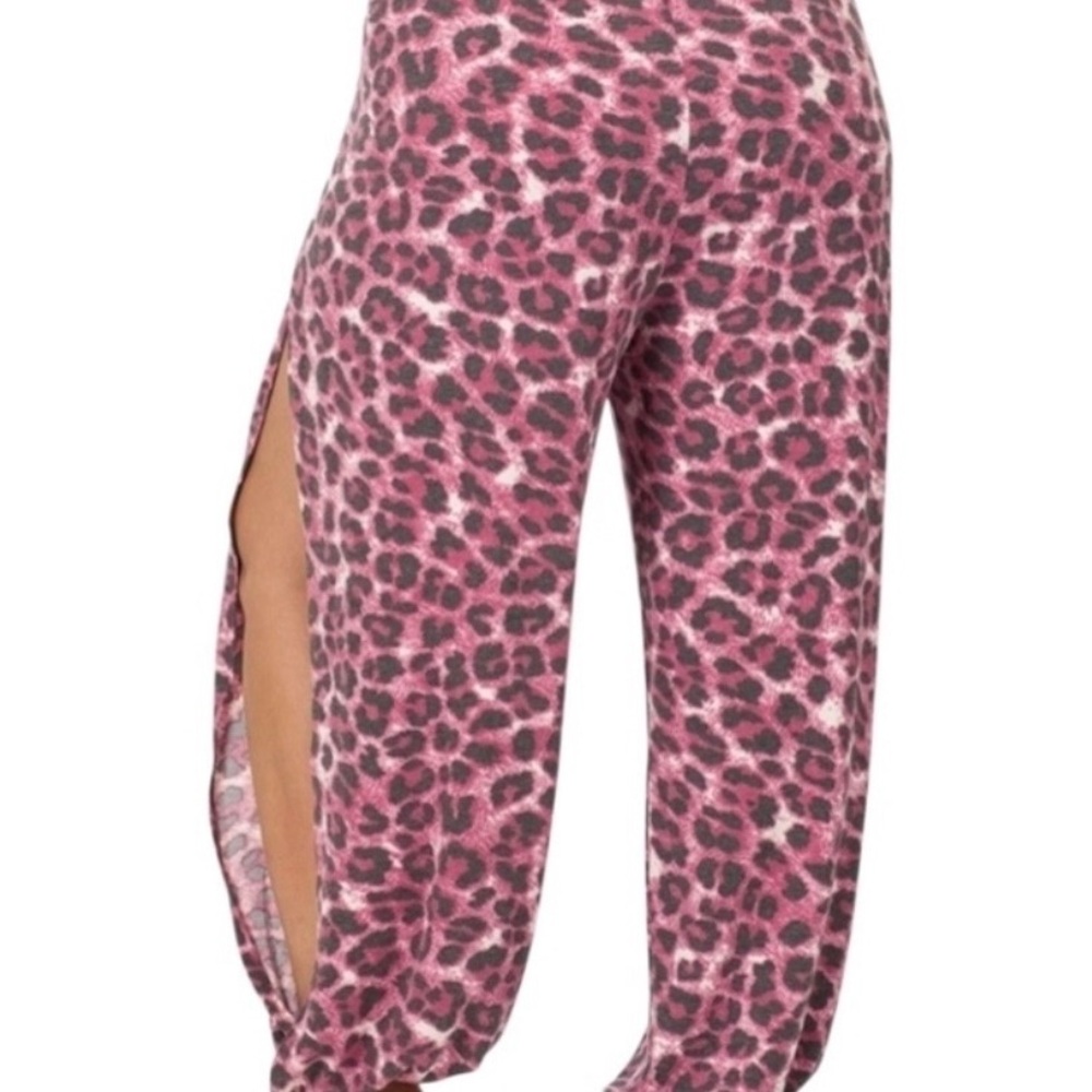 NWT ZENANA LEOPARD SPLIT SIDE PANTS CRANBERRY ANIMAL PRINT HAREM PANTS WOMENS - Picture 4 of 6